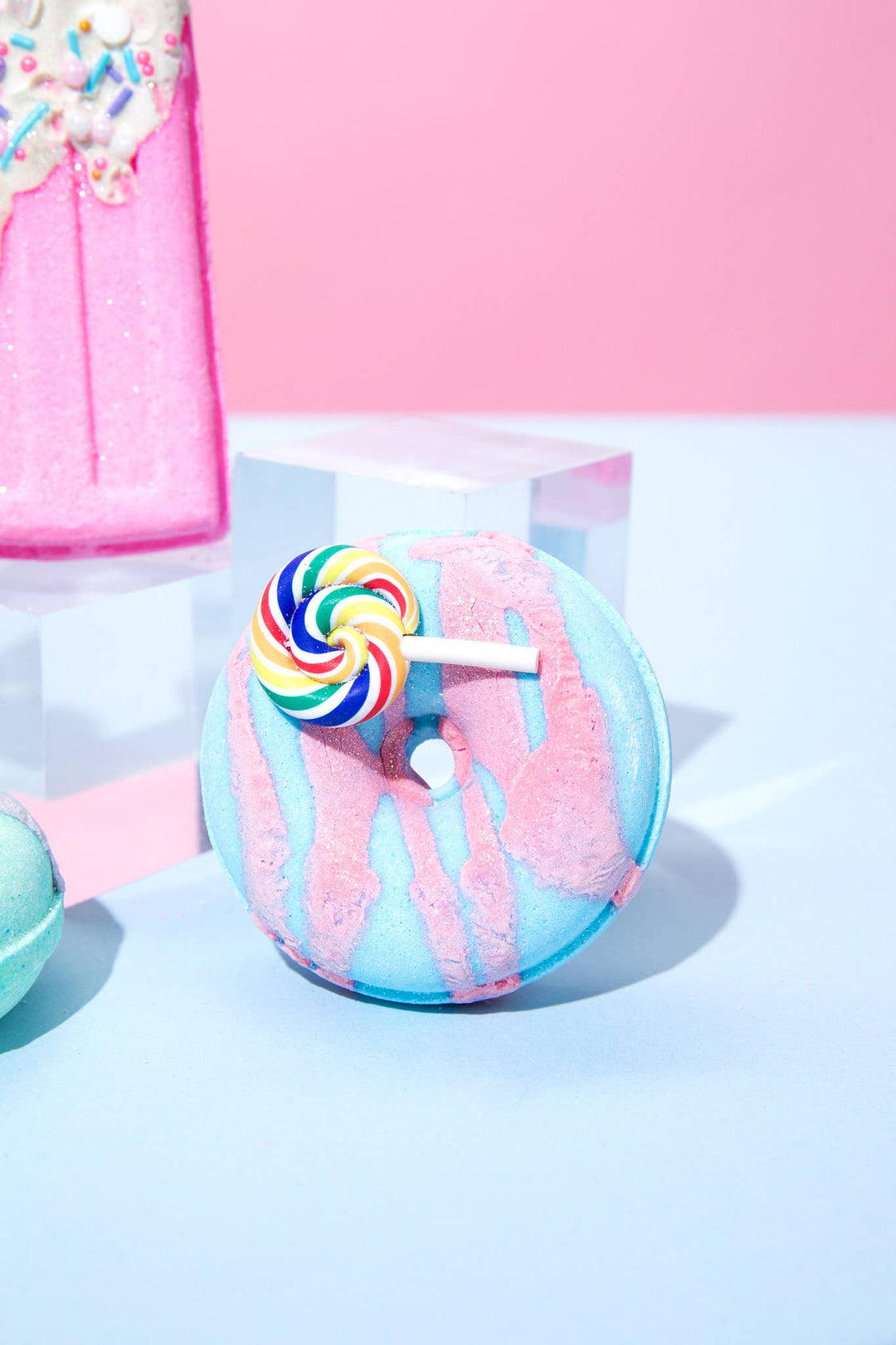 The Lavish Goat - Candilicious Donut Bath Bomb (Prize Bomb)