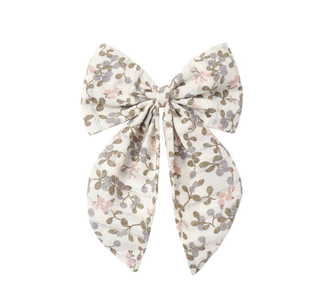 Oversized Bow | Winter Garden