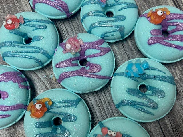 The Lavish Goat - Ocean Breeze Donut Bath Bomb (Prize Bomb)