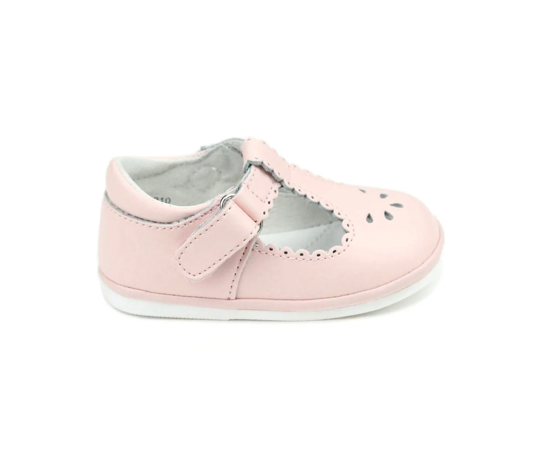 Dottie Scalloped Perforated MJ | Pink
