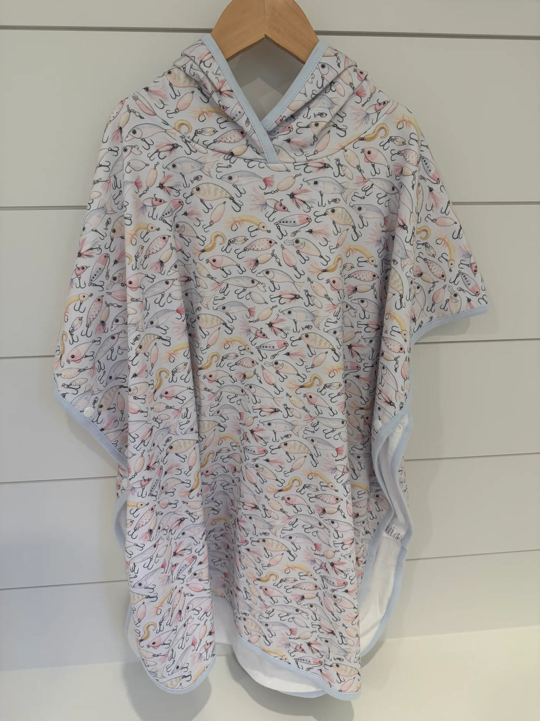 Coastal Cover-Up Hooded Towel | Reel Cool
