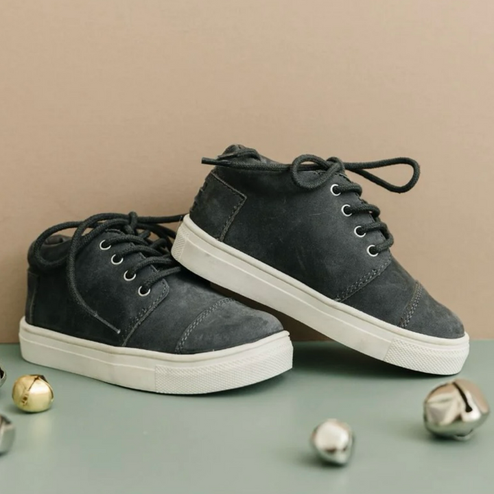 Wyatt Lace Up Boys Sneaker - Stingray